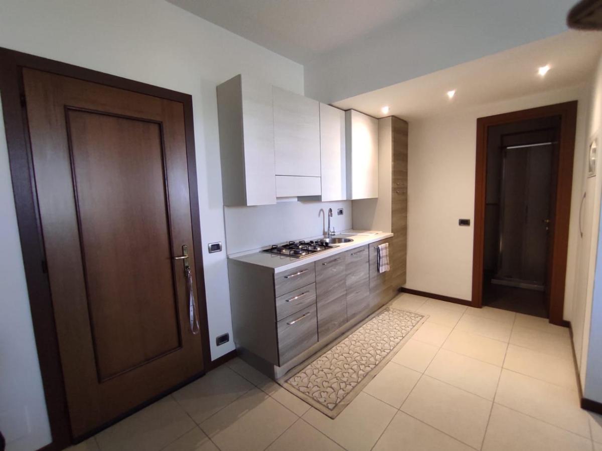Sirmione Apartamento Exterior foto