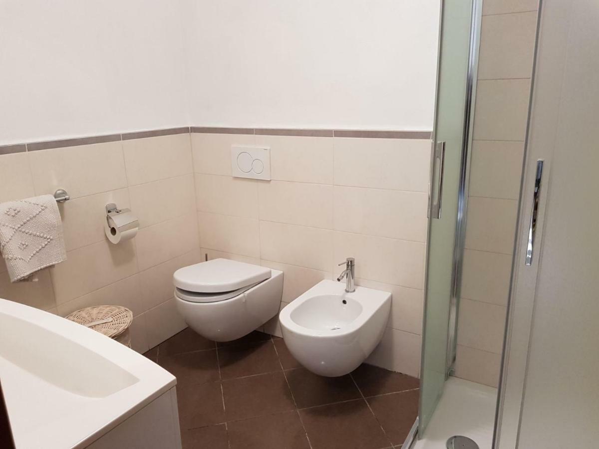 Sirmione Apartamento Exterior foto