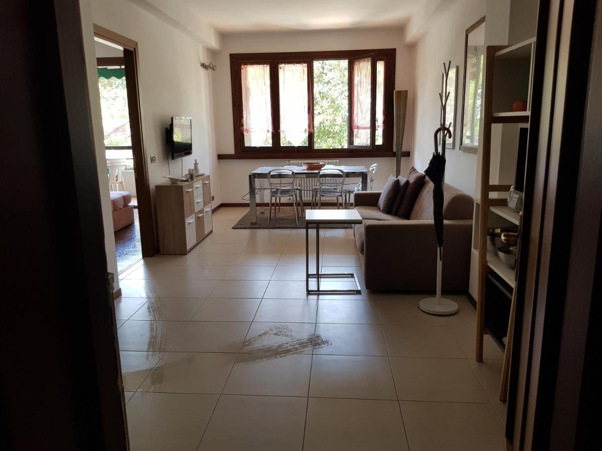 Sirmione Apartamento Exterior foto